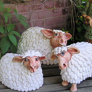 Gartenfigur Schafe